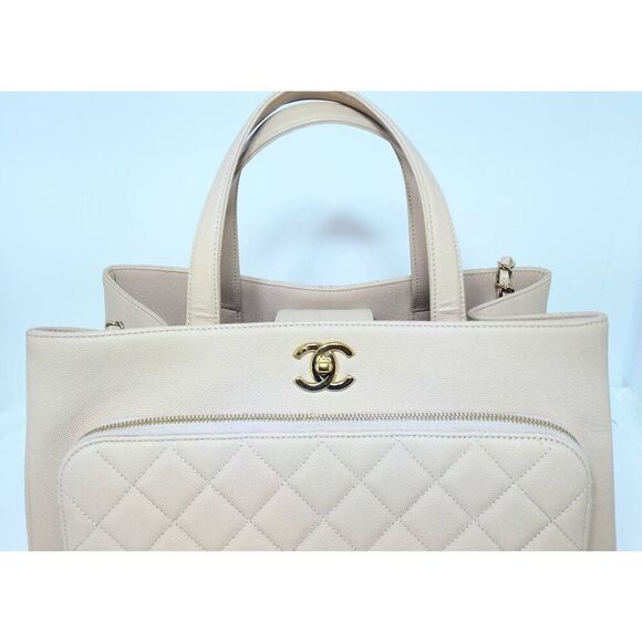 CHANEL BUSINESS AFFINITY LARGE TOTE CAVIAR LEATHER GOLD HARDWARE BEIGE W/  DUSTB - Picture 5 of 15